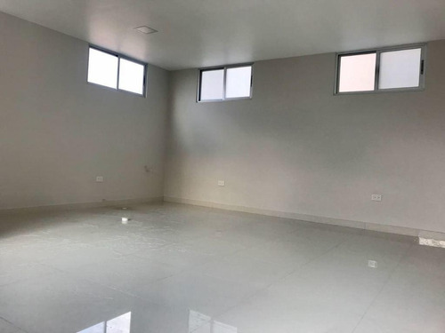 Oficina En Renta En Colonia Viveros De La Loma, Tlalnepantla De Baz, Estado De México
