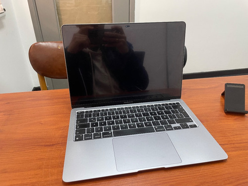 Macbook Air M1 2020 Gris Espacial