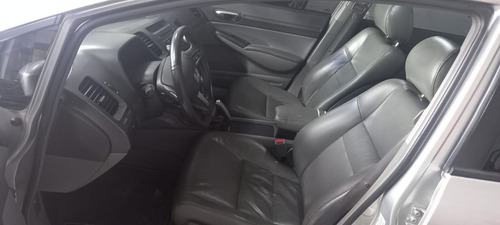 Imagem 5 de 6 de Honda Civic Lxs 1.8 Flex