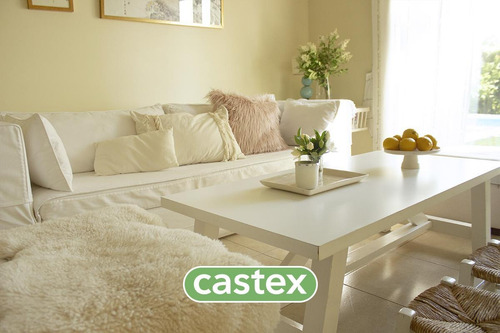 Imagen 9 de 30 de Casa De Cinco Ambientes En Venta En La Lomada
