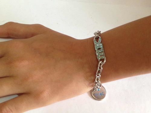 Hermosa Pulsera De Metal. Marca Mk Con Circones Azules