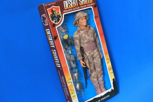 Soldado Scout Desert Shield Defenders Of Freedom Eugene (Usado)