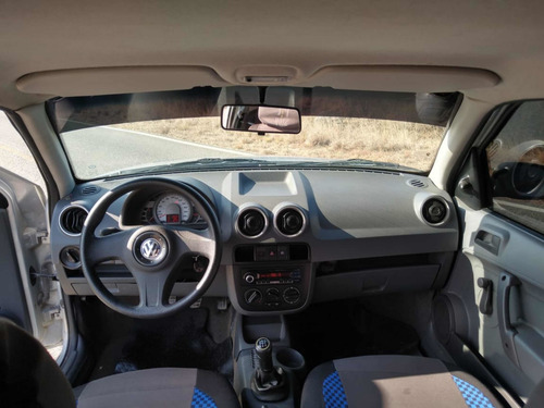 Imagen 8 de 12 de Volkswagen Gol 1.6 I Power 701 2010