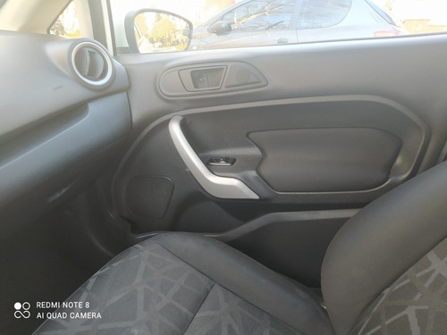 Imagen 8 de 15 de Ford Fiesta Titanium 1.6
