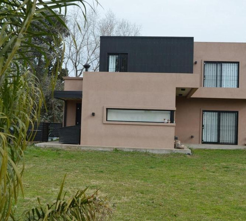 Imagen 3 de 21 de Venta Casa 3 Ambientes Barrio Semicerrado Parque Sakura Exaltación De La Cruz