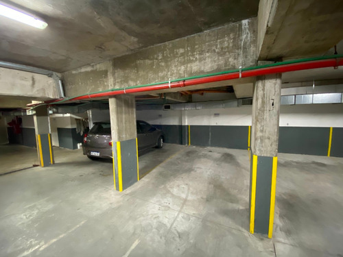 Imagen 13 de 14 de Oficina, Parque Patricios, A Mts De Subte, Excelente Estado, Lista Para Ingresar
