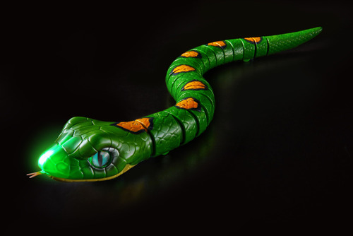 Zuru Robo Alive Slithering Snake Series 3 Serpiente Robótica Robotic Snake Verde