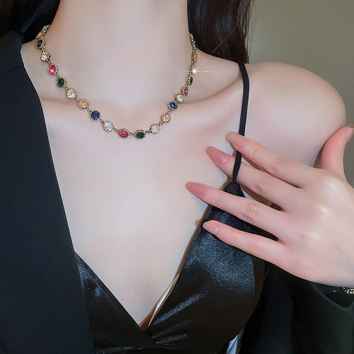 Collar Con Círculo De Diamantes De Imitación