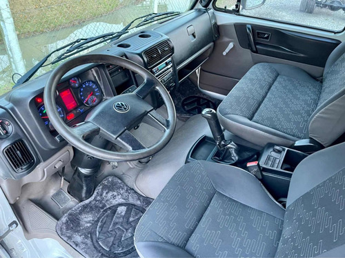 Imagem 11 de 14 de Volkswagen 10.160