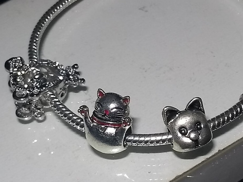 Charm Berloque Carinha Do Gato Prata