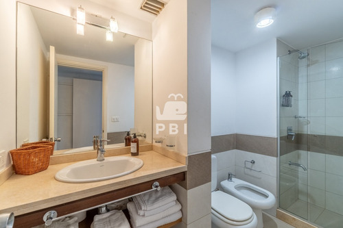 Venta Apartamento En Lomo De La Ballena 3 Dormitorios, Punta Ballena - Ventisquero - Ref : Pbi2921
