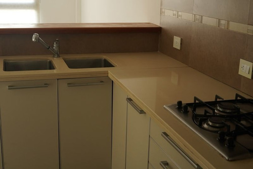 Imagen 8 de 15 de 51 E/18 Y 19 -semipiso 2 Dorm C/cochera- Baum Propiedades