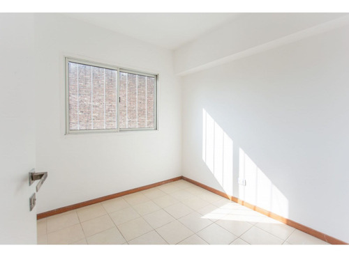 Imagen 10 de 16 de Mitre 1430. Departamento De 3 Dormitorios Y 2 Baños.