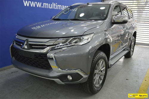 Mitsubishi Montero .