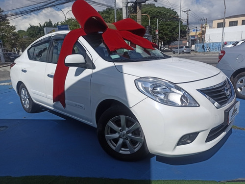 Imagem 3 de 15 de Nissan Versa 2014 1.6 16v Sl Flex 4p