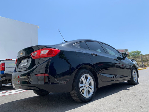 Imagen 6 de 11 de Chevrolet Cruze 2017 1.4 Ls At