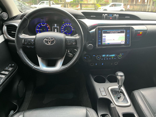 Toyota Hilux 2.8 Tdi Srv Cab. Dupla 4x4 Aut. 4p