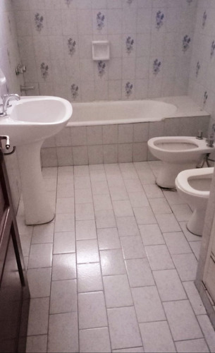 Venta Casa De 3 Dormis En El Centro De Villamitre