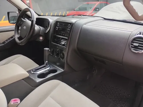 Ford Explorer 4.0 Aa Qc Sport Trac 4x2 At