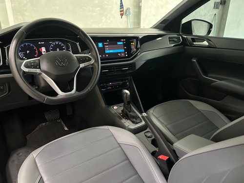 Volkswagen Nivus 1.0 200 Tsi Total Flex Highline Automático