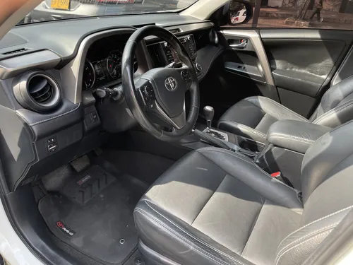 Toyota Rav4 Street Tp 2000cc 4x2 5p