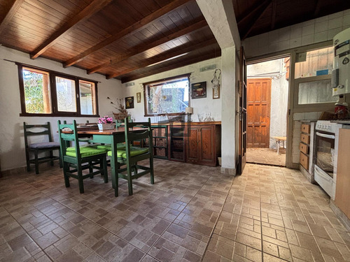 Casa En La Caleta