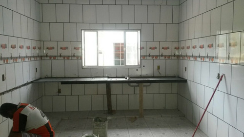 30 X 210 Casa Com 2 Quartos Banheiro 3 Banheiros Uma Área E