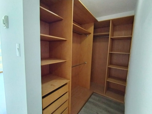 Vendo Apartamento En El Rosal Moderno En Edificio De Nueva Data
