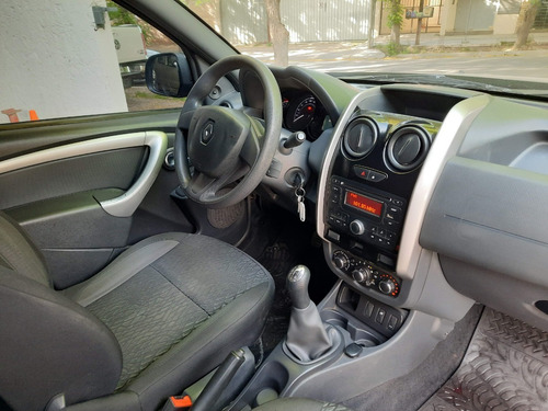 Imagen 7 de 9 de Renault Duster Oroch Dynamique 1.6 2016