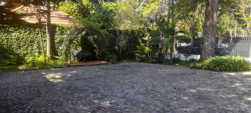 Casa Venta Lomas De San Isidro Jockey