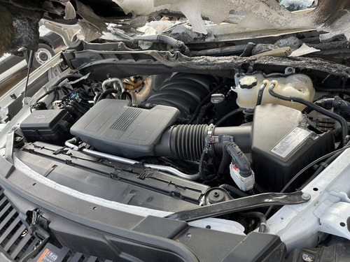 Chevrolet Suburban High Country 2021 Por Partes