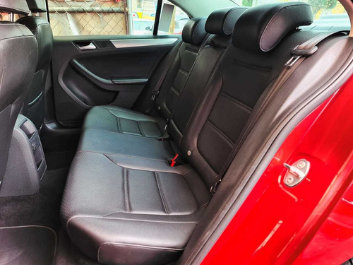 Volkswagen Jetta 2.5 Sportline Tiptronic At 2017