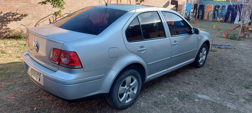 Imagen 4 de 5 de Volkswagen Bora Tdi