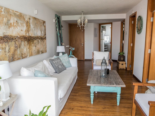 Apartamento En Venta En Malvin Ref. 7605