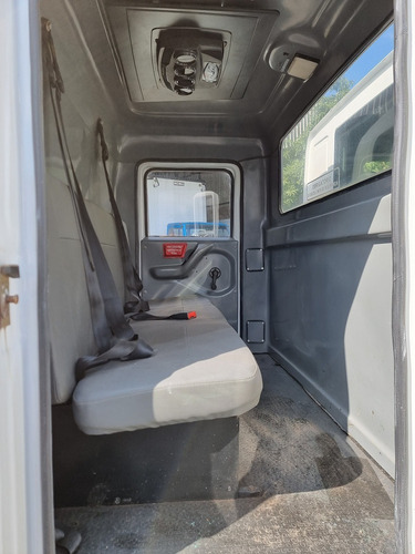 Imagem 11 de 11 de Vw 9170 2019 Guincho Com Asa Delta