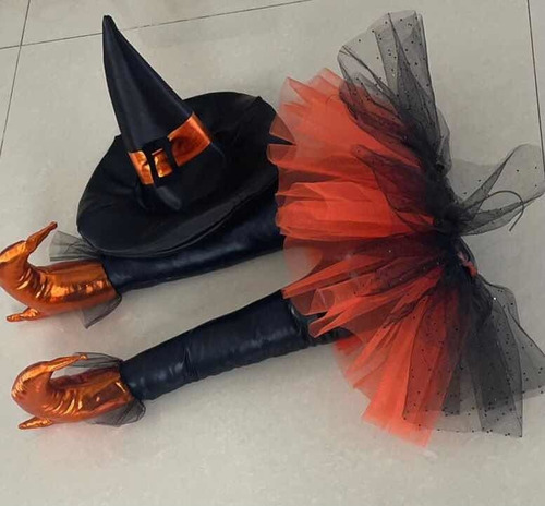 Imagen 5 de 10 de Halloween Piernas De Bruja Con Vestido Adorno Para Jardin