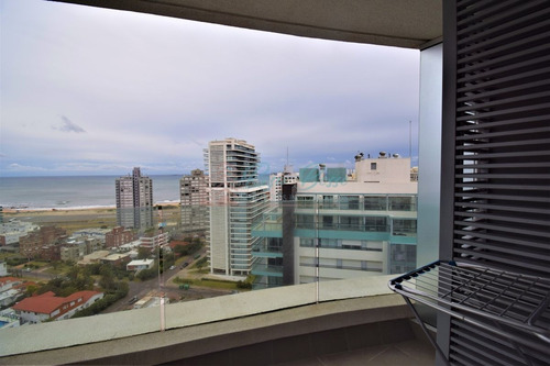 Imagen 10 de 11 de Apto En Brava Para Alquiler De Todo El Año. - Punta Del Este Brava