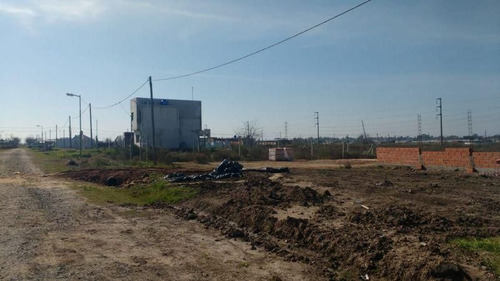 Venta De Lote En Melchor Romero, La Plata.