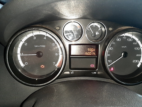 Peugeot 308 1.6 Active 2014
