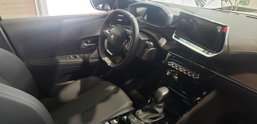 Imagen 10 de 15 de Peugeot Nuevo 208 Gt 5p 1.2 Puretech 130hp Aut 6vel 2022