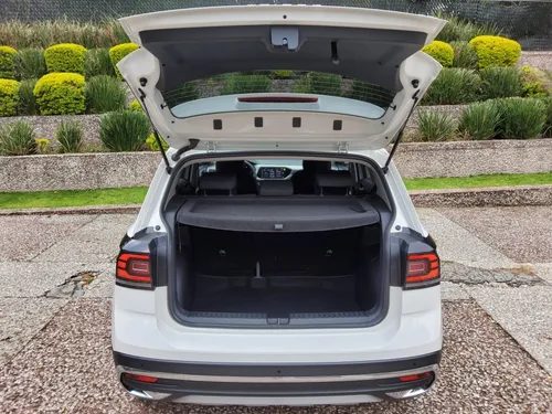 Volkswagen Taigun 1.0 Tsi Comfortline At
