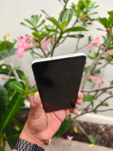 Celular Oppo Find X8 Pro (Usado)