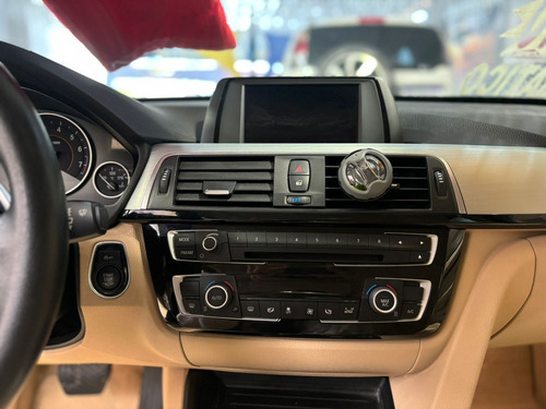BMW Outros 320I 2017 2.0 Flex Activ Completo Automático Preto