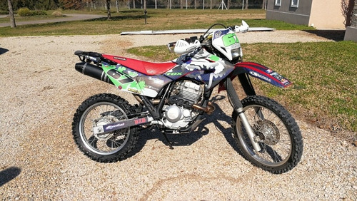 Imagen 12 de 16 de Honda Tornado 250 Año 2015