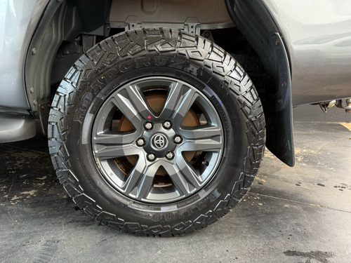 Toyota Picape Cabine Dupla SR 2.8 TDI CD 4x4 (Aut)