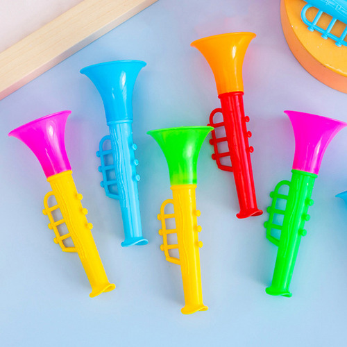 25 Piezas De Pequeños Juguetes Para Niños Con Trompeta Que S