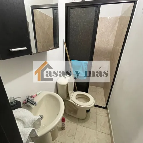 Casa Primer Piso Con Parqueadero Copacabana