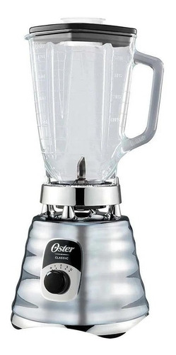 Licuadora Clásica Oster® Cromada Con Perilla Ergonómica De 3 Color Plateado 110V