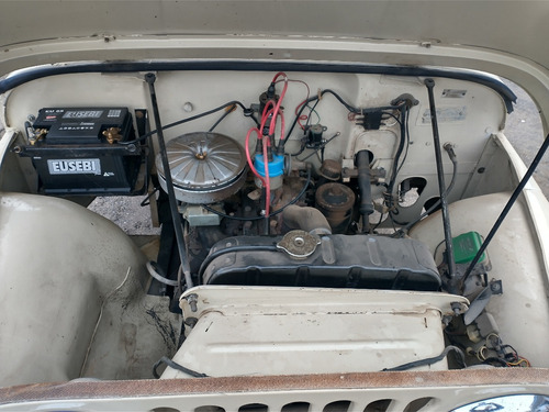 Imagen 7 de 14 de Jeep Ika