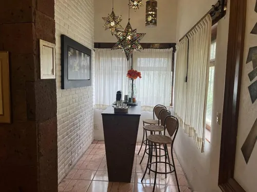 Casa Con Alberca Y 6 Recámaras En El Centro De Tequisquiapan, Querétaro